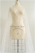 Schwerer Spitzenstoff mit Linien/ Couture Spitzenstoff mit Perlen & Pailletten/ Couture Spitzenstoff Off-White// L22-480