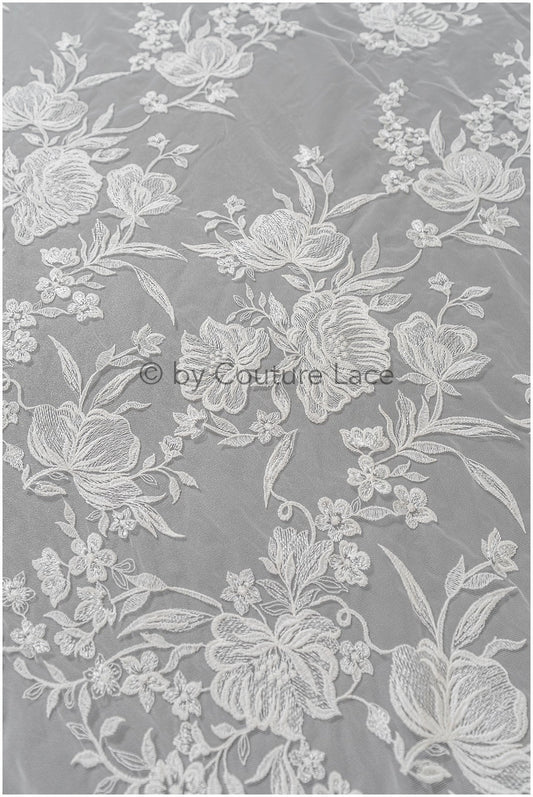 Romantischer Braut Spitzenstoff/ Blumen Spitze Off-White/ floraler Couture Spitzenstoff/ bestickte Spitze// L22-497