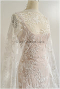 Romantischer Braut Spitzenstoff mit Blumenmuster/ florale Couture Spitze/ bestickte Braut Spitze// L22-498