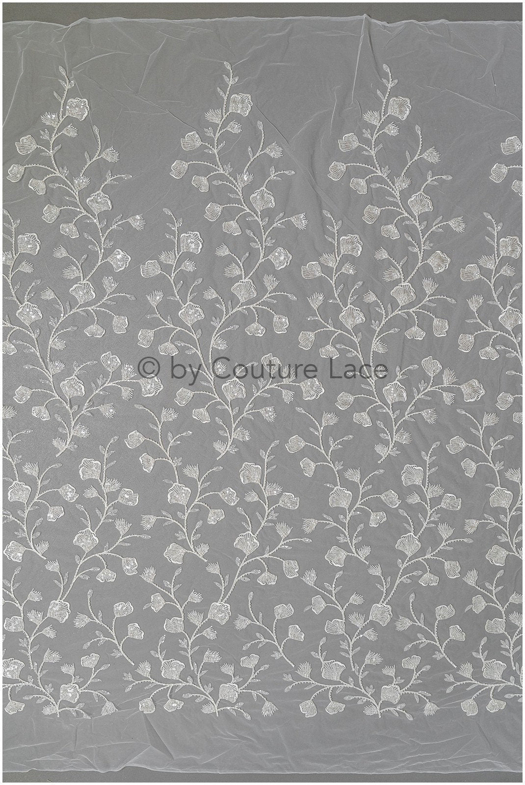 Schwerer Spitzenstoff mit Linien/ Couture Spitzenstoff mit Perlen & Pailletten/ Couture Braut Spitzenstoff/ Brautspitze// L22-494
