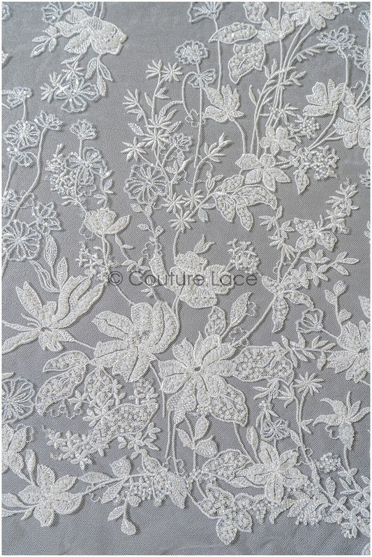 Wildblumen Spitzenstoff Off-White/ Braut Couture Spitzenstoff mit Perlen & Pailletten/ Brautspitze mit Ästen & Blättern// L22-485