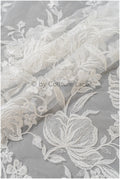 Romantischer Braut Spitzenstoff/ Blumen Spitze Off-White/ floraler Couture Spitzenstoff/ bestickte Spitze// L22-497