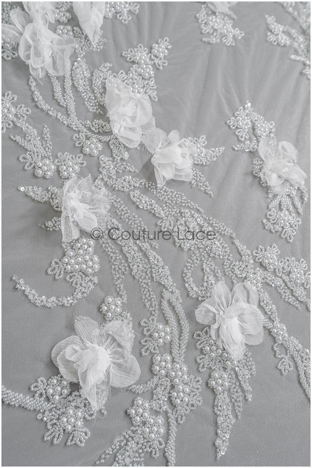 Perlen Braut Spitzenstoff Off-Whtie/ schwere Perlenspitze/ Couture Spitzenstoff/ Couture Brautspitze Stoff// L22-477