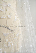 Perlen Braut Spitzenstoff/ Perlenspitze mit 3D-Blumen Off-White/ Couture Spitzenstoff/ Braut Spitzenstoff// L22-478