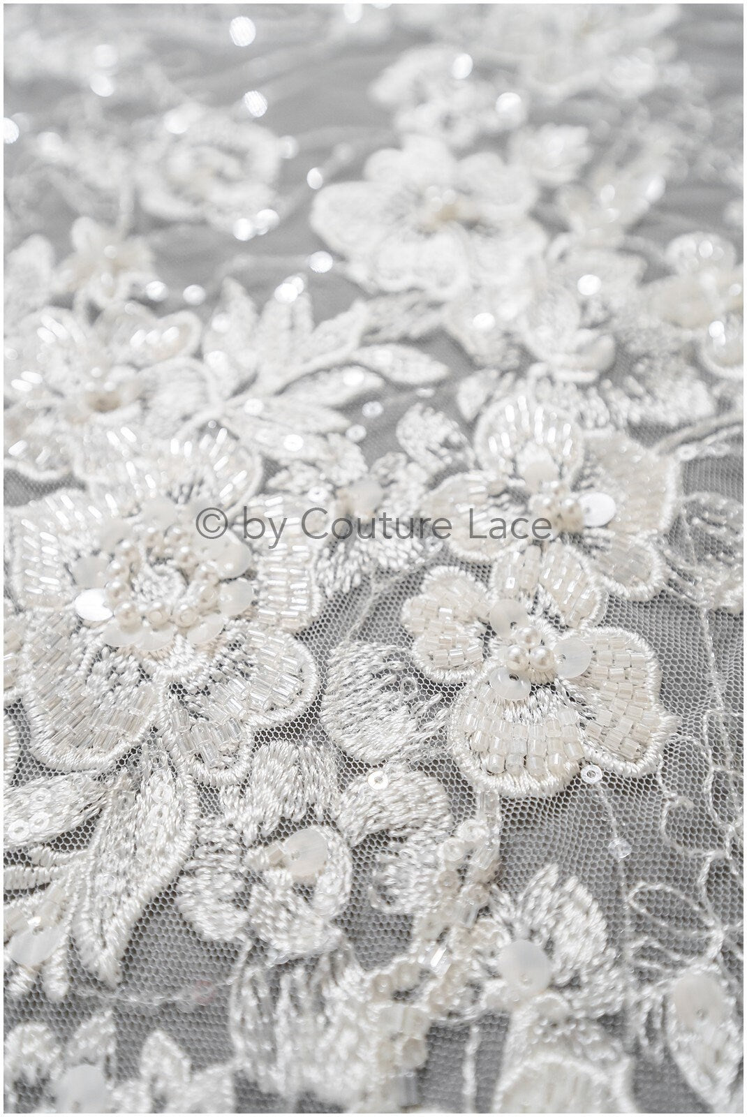 Schwerer Perlen Spitzenstoff Off-White/ Couture Spitzenstoff mit Blumen/ Braut Designer Spitze// L22-505