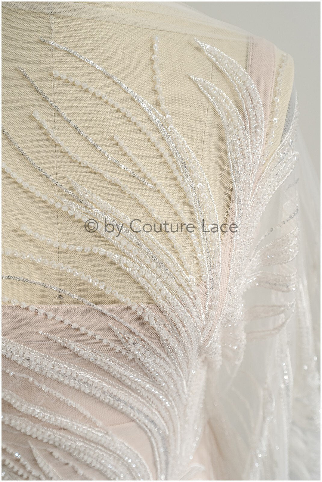 Perlen Spitzenstoff Off-White/ Perlen Spitzenstoff/ Braut Spitze Stoff/ Braut Perlenspitze// L22-510