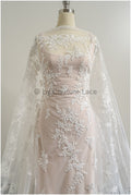 Romantischer Blumen Spitzenstoff/ Blumenspitze Off-White/ Hochzeitskleid Spitze/ Blumen Spitzenstoff mit Pailletten// L22-520
