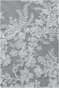 Romantischer Blumen Spitzenstoff/ Wildblumen Spitze Off-White/ Brautspitze mit romantischem Blumenmuster// L22-009