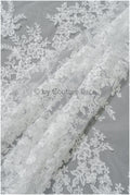 Romantischer Blumen Spitzenstoff/ Wildblumen Spitze Off-White/ Brautspitze mit romantischem Blumenmuster// L22-009