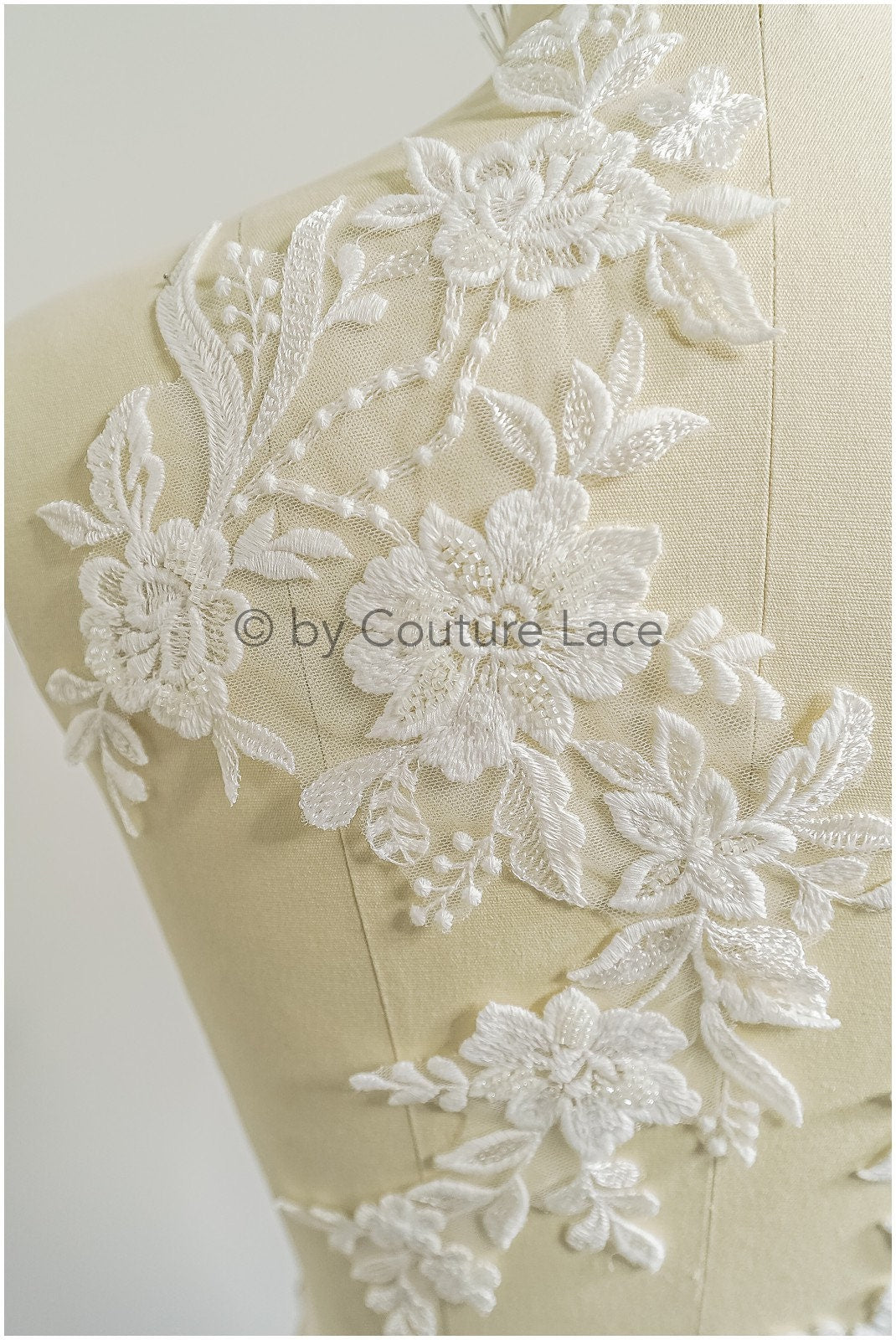 romantische Perlenblüten Spitze Aufnäher/ Baumwollblume Applikation/ Brautkleid Spitzen Applikation/ Brautblumen Applikation// A22-297