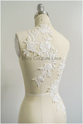 romantische Perlenblüten Spitze Aufnäher/ Baumwollblume Applikation/ Brautkleid Spitzen Applikation/ Brautblumen Applikation// A22-297