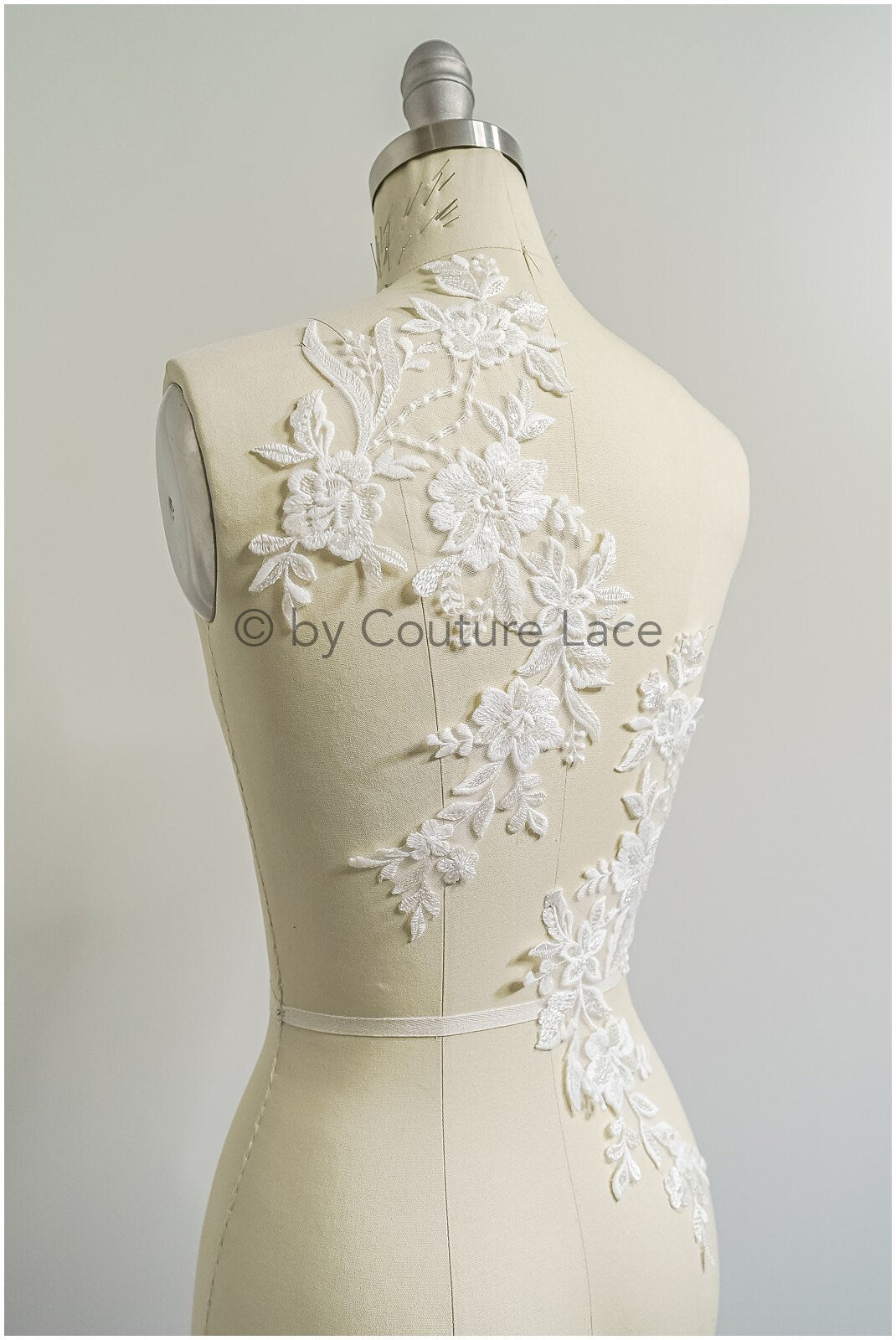 romantische Perlenblüten Spitze Aufnäher/ Baumwollblume Applikation/ Brautkleid Spitzen Applikation/ Brautblumen Applikation// A22-297