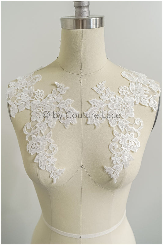 romantische Wildblumen Spitze Aufnäher/ Baumwolle Bestickte Blumen Applikation/ Brautkleid Spitze Applikation// A23-284