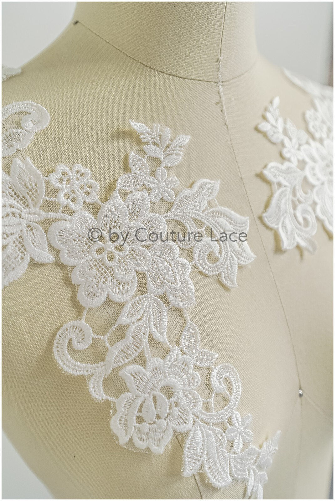 romantische Wildblumen Spitze Aufnäher/ Baumwolle Bestickte Blumen Applikation/ Brautkleid Spitze Applikation// A23-284