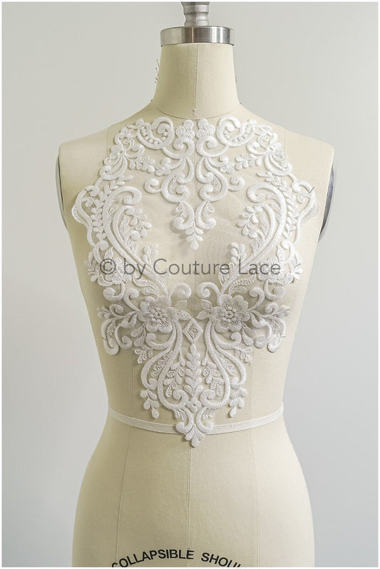 romantischer verschnörkelter SpitzenAufnäher/ cremeweißes Ornament Blumen Applikation/ Brautkleid Spitze Applikation// A23-308