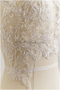 romantischer verzierter Spitzen Aufnäher/ cremeweiße Ornament Blumen Applikation/ Brautkleid Spitze Applikation/ Braut verzierte Muster Applikation// A23-232
