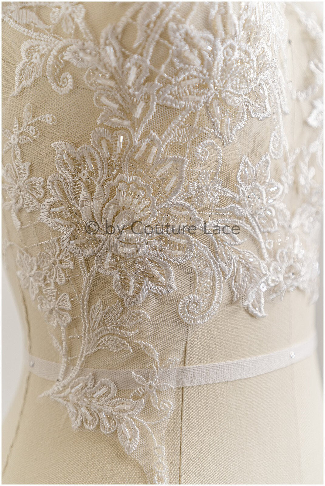 romantischer verzierter Spitzen Aufnäher/ cremeweiße Ornament Blumen Applikation/ Brautkleid Spitze Applikation/ Braut verzierte Muster Applikation// A23-232