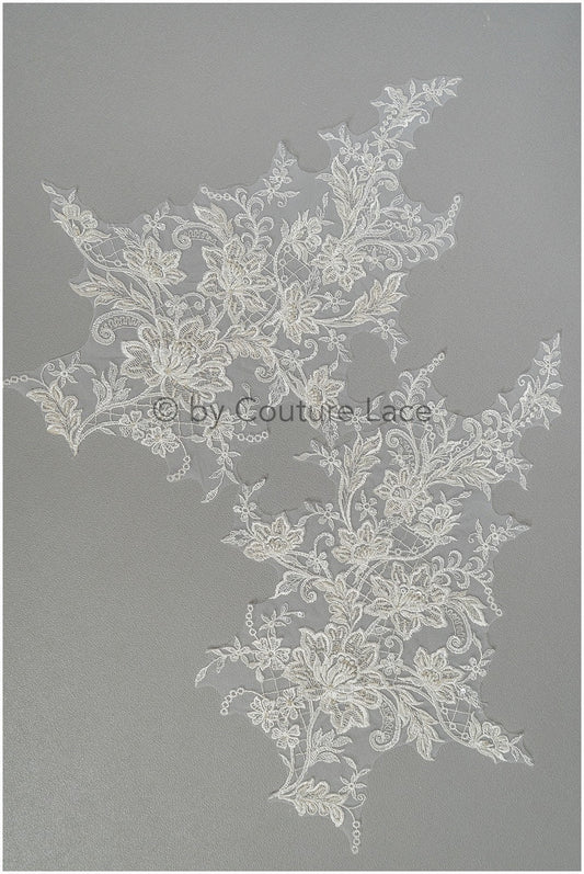 romantischer verzierter Spitzen Aufnäher/ cremeweiße Ornament Blumen Applikation/ Brautkleid Spitze Applikation/ Braut verzierte Muster Applikation// A23-232