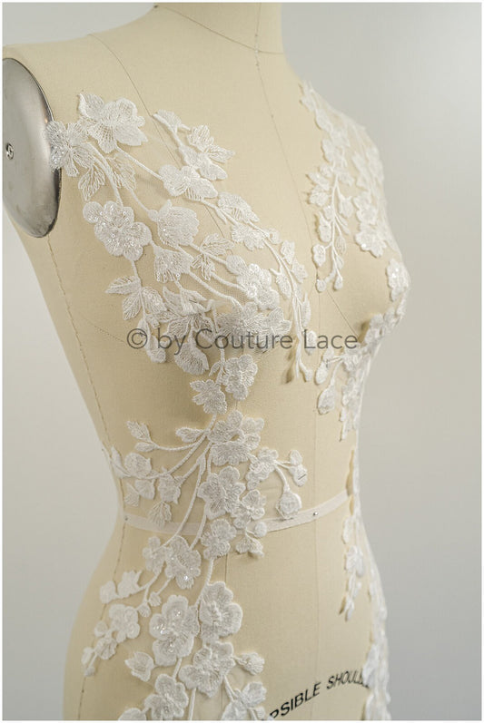 Romantisches verziertes Spitzen Aufnäher/ weiße Verzierung Blumen Applikation/ Hochzeitskleid Spitzen Applikation/ Braut verziertes Muster Applikation / A23-317