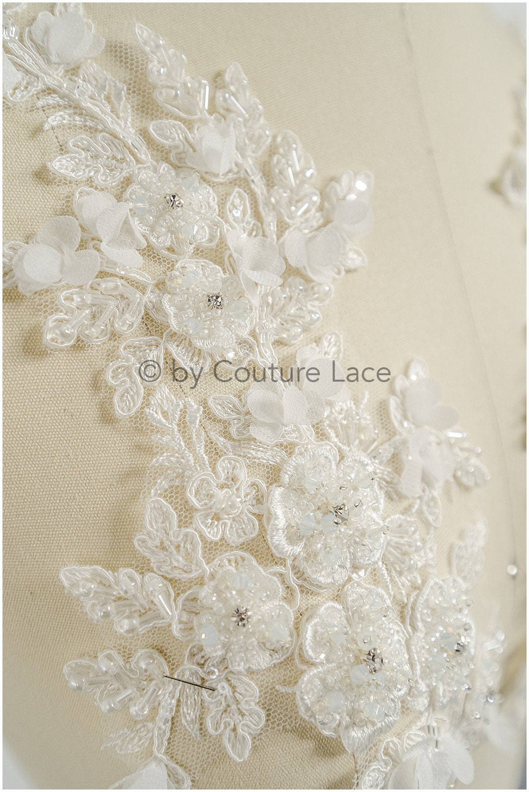 3D Blumen Applikation / Perlen Braut Aufnäher / Hochzeitskleid Spitzenapplikation / Brautblatt Applikation / A23-324