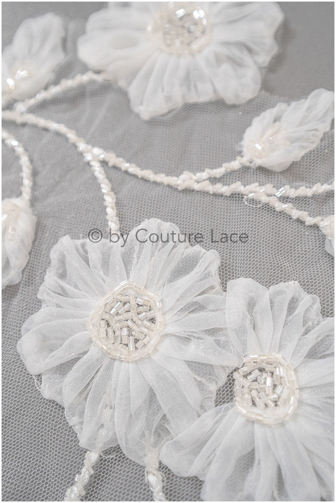 3D Blumen Applikation / 3D Blumen Spitze Applikation / Hochzeitskleid Applikation / Blatt Applikation / A23-325