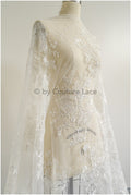 Wunderschöner perlenbesetzter Blumen Spitzenstoff/ Braut Couture Spitzenstoff mit Perlen & Pailletten/ Braut Spitze Off-White// L23-031BD