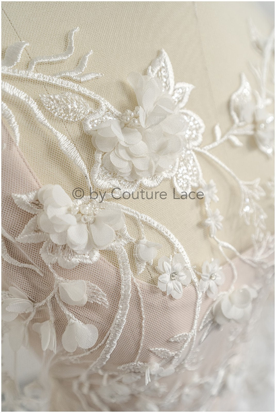 Perlen Brautspitzenstoff Off-White/ 3D Blumen Perlen Spitze/ schwere Perlenspitze/ Couture Spitzenstoff/ Brautspitzenstoff// L23-529