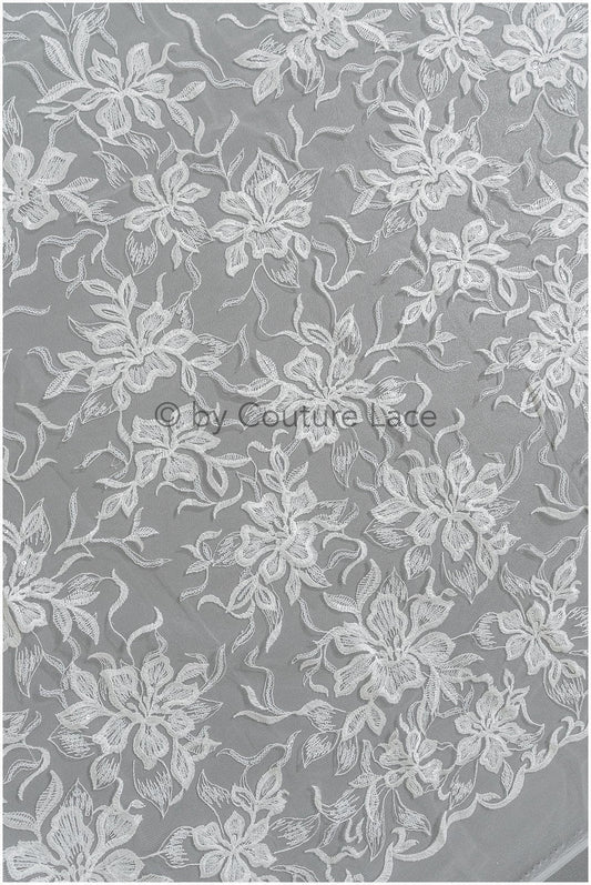 Romantischer Blumen Spitzenstoff Off-White/ hochwertiger bestickter Spitzenstoff mit floralem Muster/ Braut Spitzenstoff// L23-530