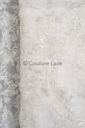 Wunderschöner Perlen Spitzen Stoff/ Couture Spitzenstoff mit Perlen & Pailletten/ romantische Perlen Braut Spitze// L23-019
