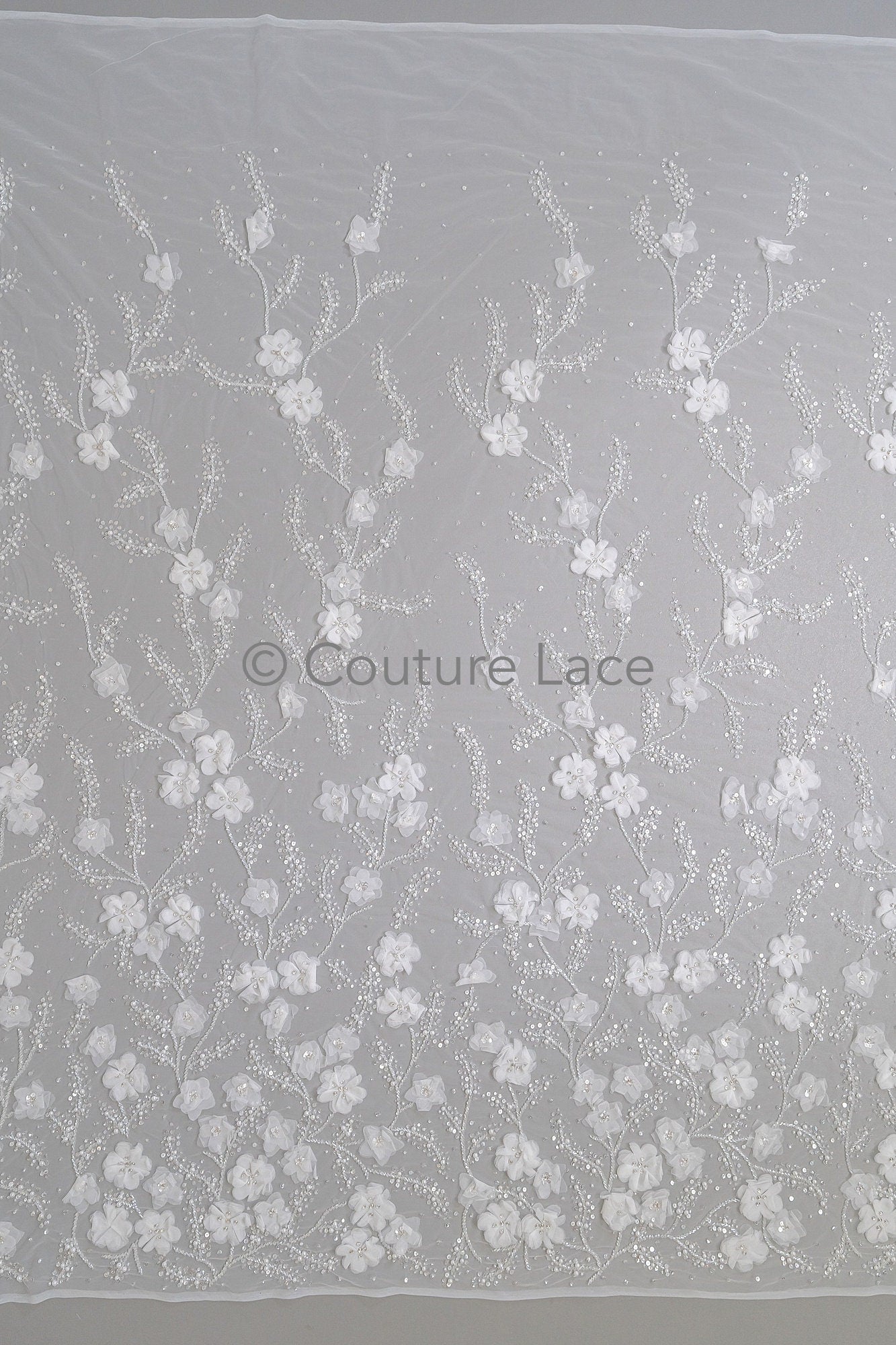 3D Blumen Spitzenstoff Off-Whikte/ Braut Spitzenstoff mit Perlen/ romantischer Spitzenstoff mit 3D Blumen/ Hochzeit Spitzenstoff// L23-537
