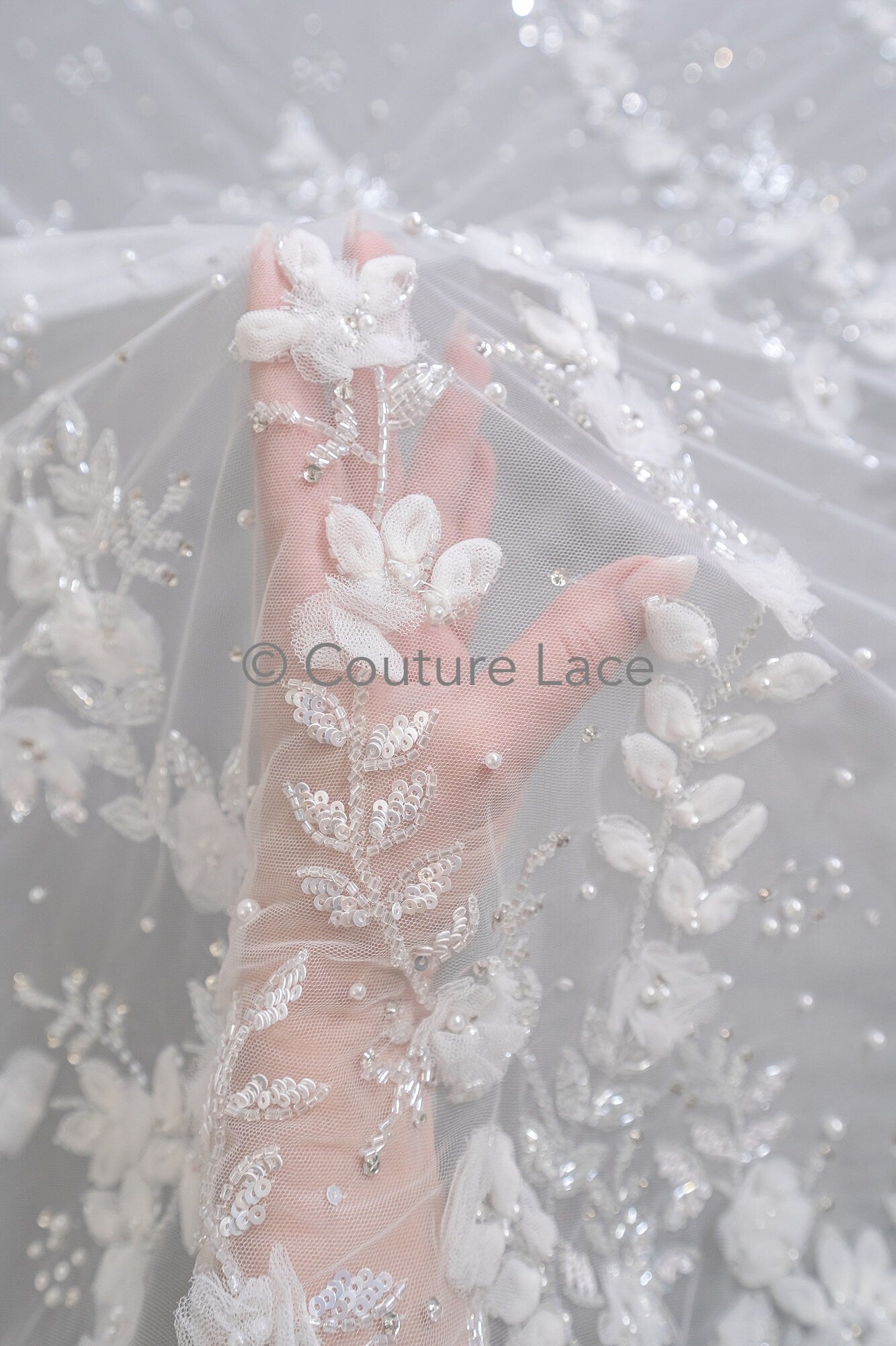 3D Blumen Spitzenstoff Off-White/ Braut Spitzenstoff/ romantischer Blumen Spitzenstoff mit Perlen/ Hochzeit Spitzenstoff// L23-538