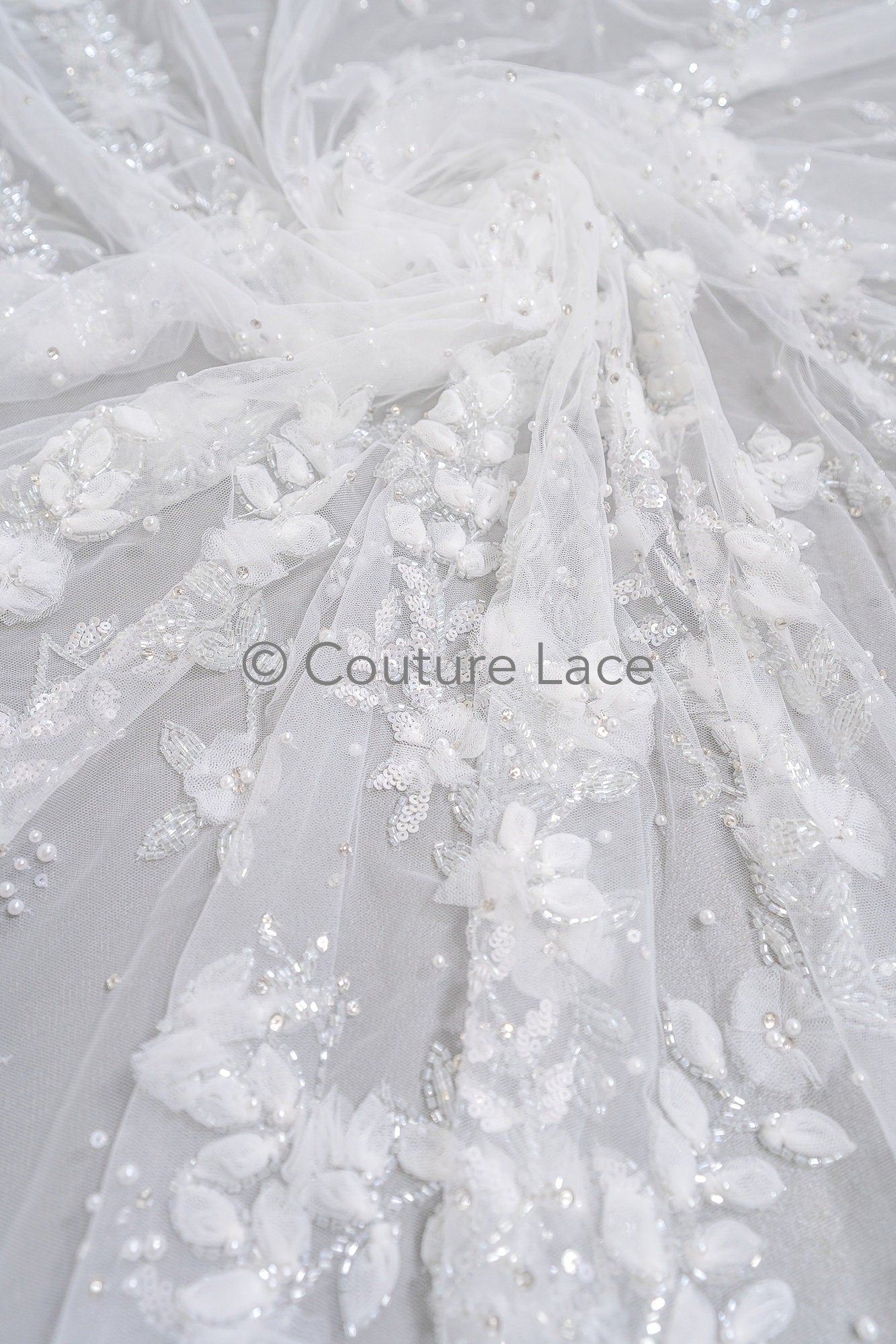 3D Blumen Spitzenstoff Off-White/ Braut Spitzenstoff/ romantischer Blumen Spitzenstoff mit Perlen/ Hochzeit Spitzenstoff// L23-538