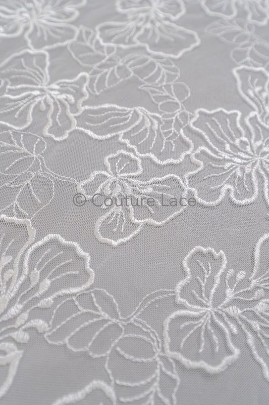 Blumen Braut Spitze Off-White/ Brautspitze mit Blumen/ Blumen Hochzeit Spitze/ Couture Spitze// L23-555