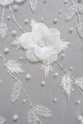 3D Blumen Spitzenstoff Off-White/ Braut Spitzenstoff mit Perlen/ romantischer Spitzenstoff mit 3D Blumen/ Hochzeit Spitzenstoff// L23-562