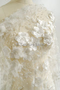 3D Blumen Spitzenstoff Off-White/ Braut Spitzenstoff mit Perlen/ romantischer Spitzenstoff mit 3D Blumen/ Hochzeit Spitzenstoff// L23-562