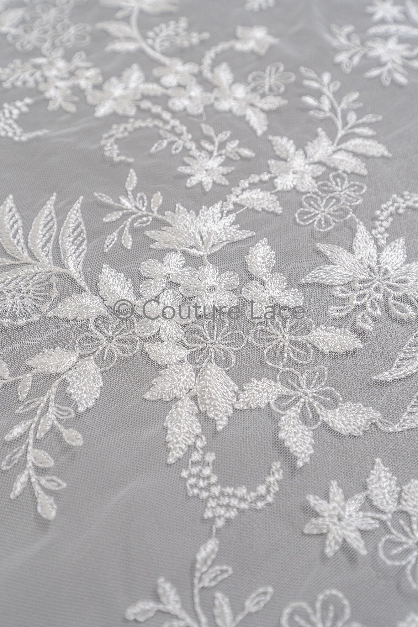 Blumen Braut Spitze Off-White/ Brautspitze Stoff/ Blumen Hochzeit Spitze/ Couture Spitze// L23-028B