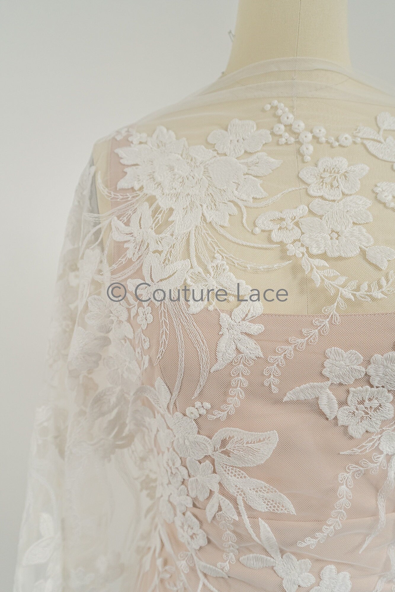 Blumen Braut Spitze Off-White/ Brautspitze mit Blumen/ Blumen Hochzeit Spitze/ Couture Spitze// L23-074