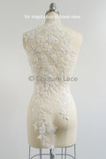 Perlen Blumen Applikation/ Perlen Braut Aufnäher/ Hochzeitskleid Spitzenapplikation/ Brautblatt Applikation/ A23-335
