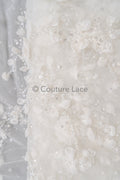 3D Blumen Spitzenstoff Off-White/ Braut Spitzenstoff mit Perlen/ romantischer Spitzenstoff mit 3D Blumen/ Hochzeit Spitzenstoff// L23-534