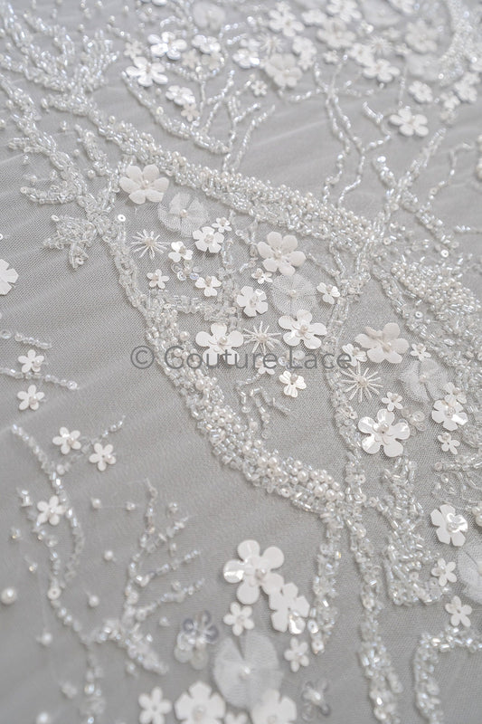 3D Blumen Spitzenstoff Off-White/ Braut Spitzenstoff mit Perlen/ romantischer Spitzenstoff mit 3D Blumen/ Hochzeit Spitzenstoff// L23-536