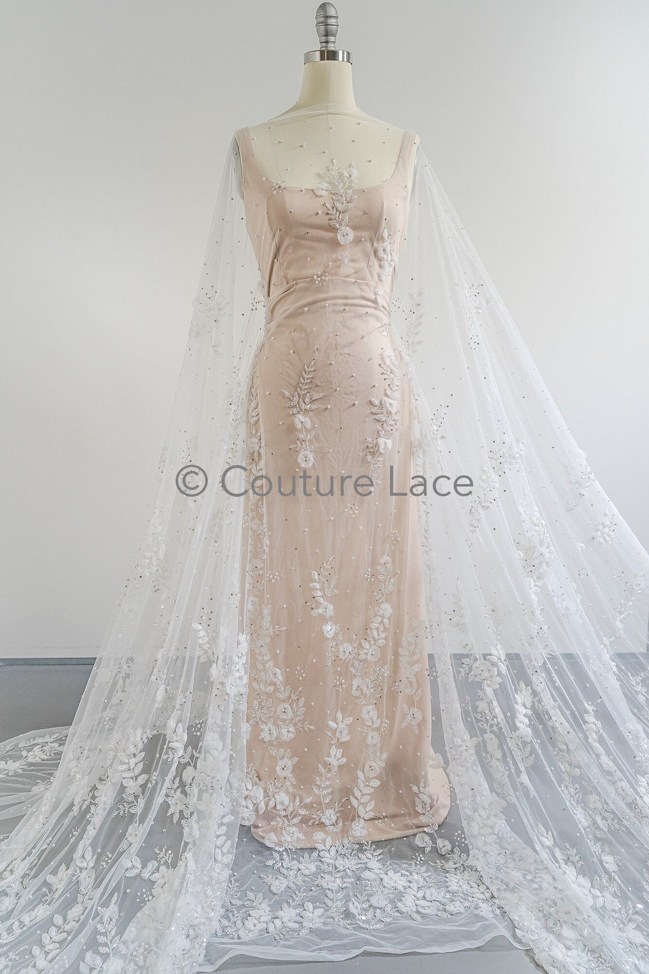 3D Blumen Spitzenstoff Off-White/ Braut Spitzenstoff/ romantischer Blumen Spitzenstoff mit Perlen/ Hochzeit Spitzenstoff// L23-538