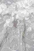 3D Blumen Spitzenstoff Off-White/ Braut Spitzenstoff mit Perlen/ romantischer Spitzenstoff mit 3D Blumen/ Hochzeit Spitzenstoff// L23-562
