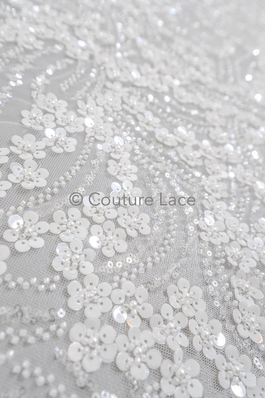 3D Blumen Spitzenstoff Off-White/ Couture Spitze Stoff/ Brautspitze mit Perlen/ Perlen Spitze// L23-570