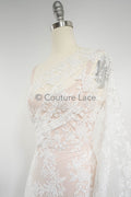 Blumen Braut Spitze Off-White/ Brautspitze mit Blumen/ Blumen Hochzeit Spitze/ Couture Spitze mit Pailletten// L23-588
