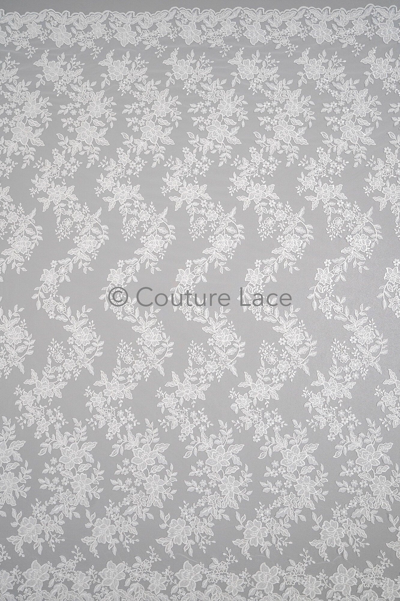 Blumen Braut Spitze Off-White/ Brautspitze mit Blumen/ Blumen Hochzeit Spitze/ Couture Spitze mit Pailletten// L23-588
