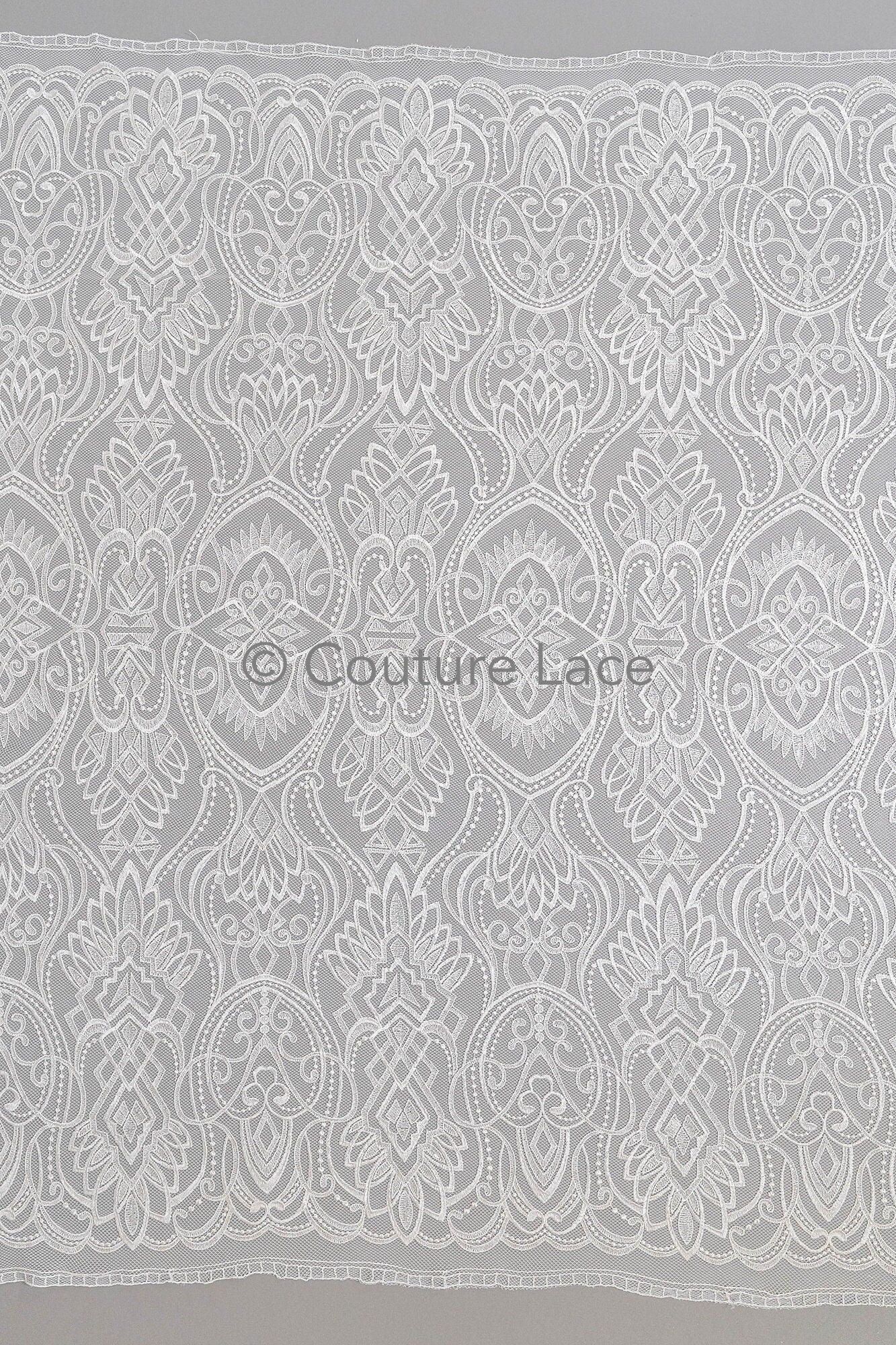 Dainty floral lace off-white/ geometric lace/ boho lace fabric/ vintage lace/ ornate lace // L23-585