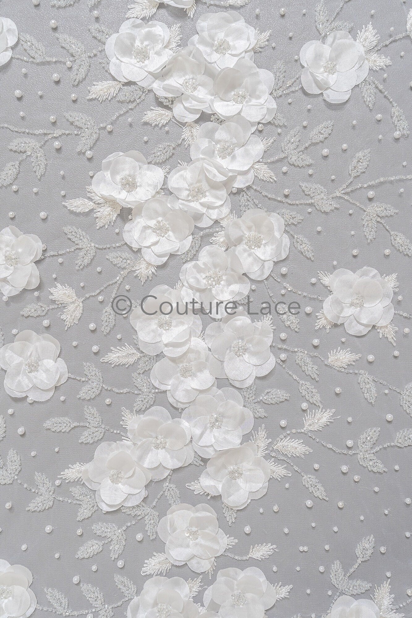 3D Blumen Spitzenstoff Off-White/ Braut Spitzenstoff mit Perlen/ romantischer Spitzenstoff mit 3D Blumen/ Hochzeit Spitzenstoff// L23-562