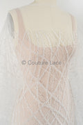 Zarte florale Spitze Off-White/ Braut Spitzenstoff/ Spitzenstoff mit Perlen & Pailletten/ Spitzenmuster// L23-560
