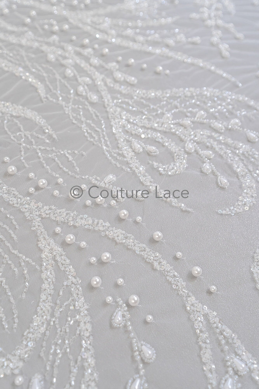 Perlen Brautspitze Stoff Off-White/ Brautspitzenstoff mit Perlen/ Luxus Braut Spitze// L23-566