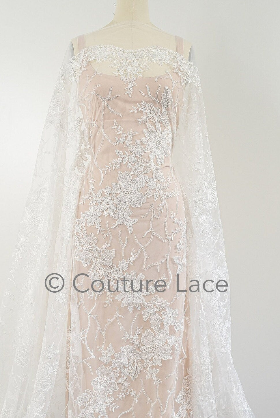 Floral bridal lace off-white/ bridal lace with flowers/ floral wedding lace/ couture lace// L23-568